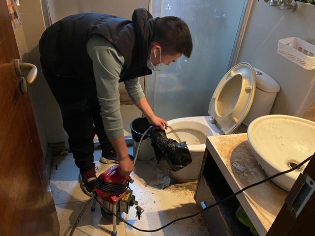 峨眉山马桶疏通-疏通下水道